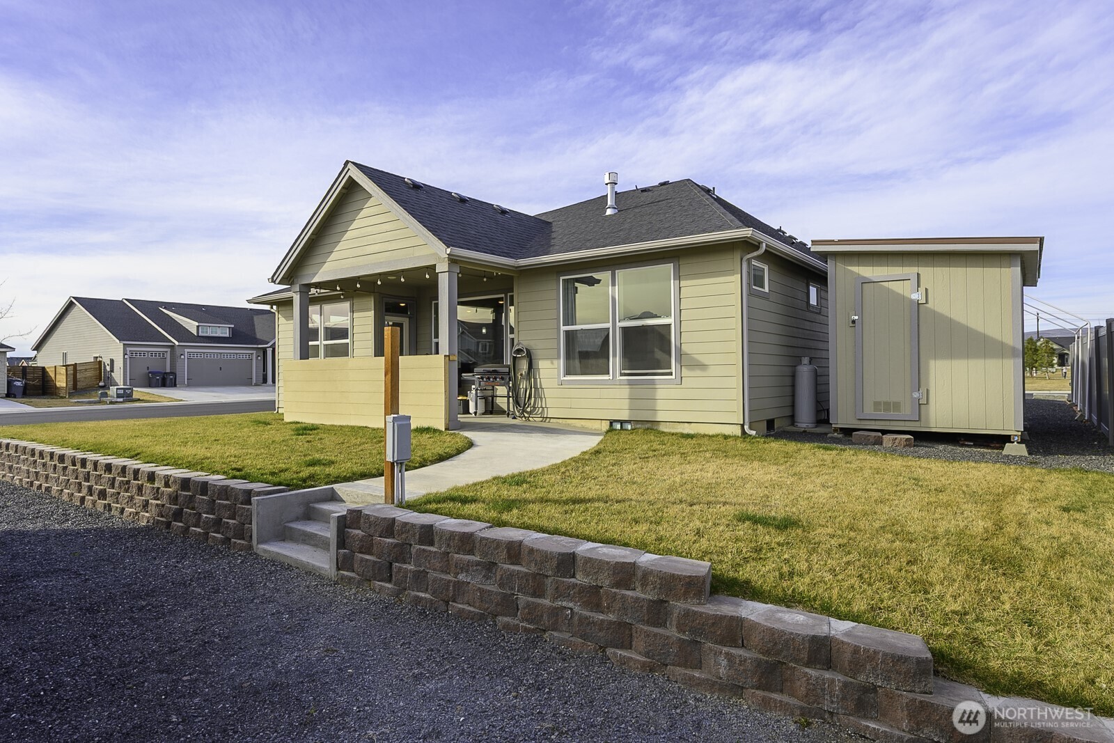 702 K St NE , Quincy, WA 98848