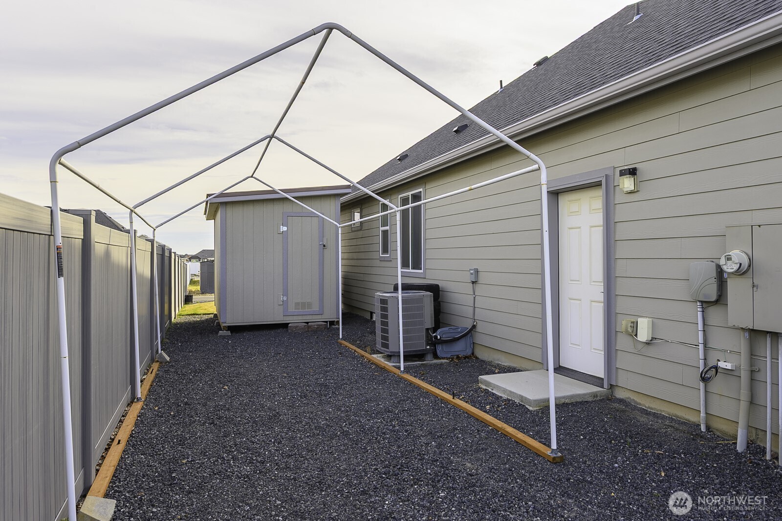 702 K St NE , Quincy, WA 98848