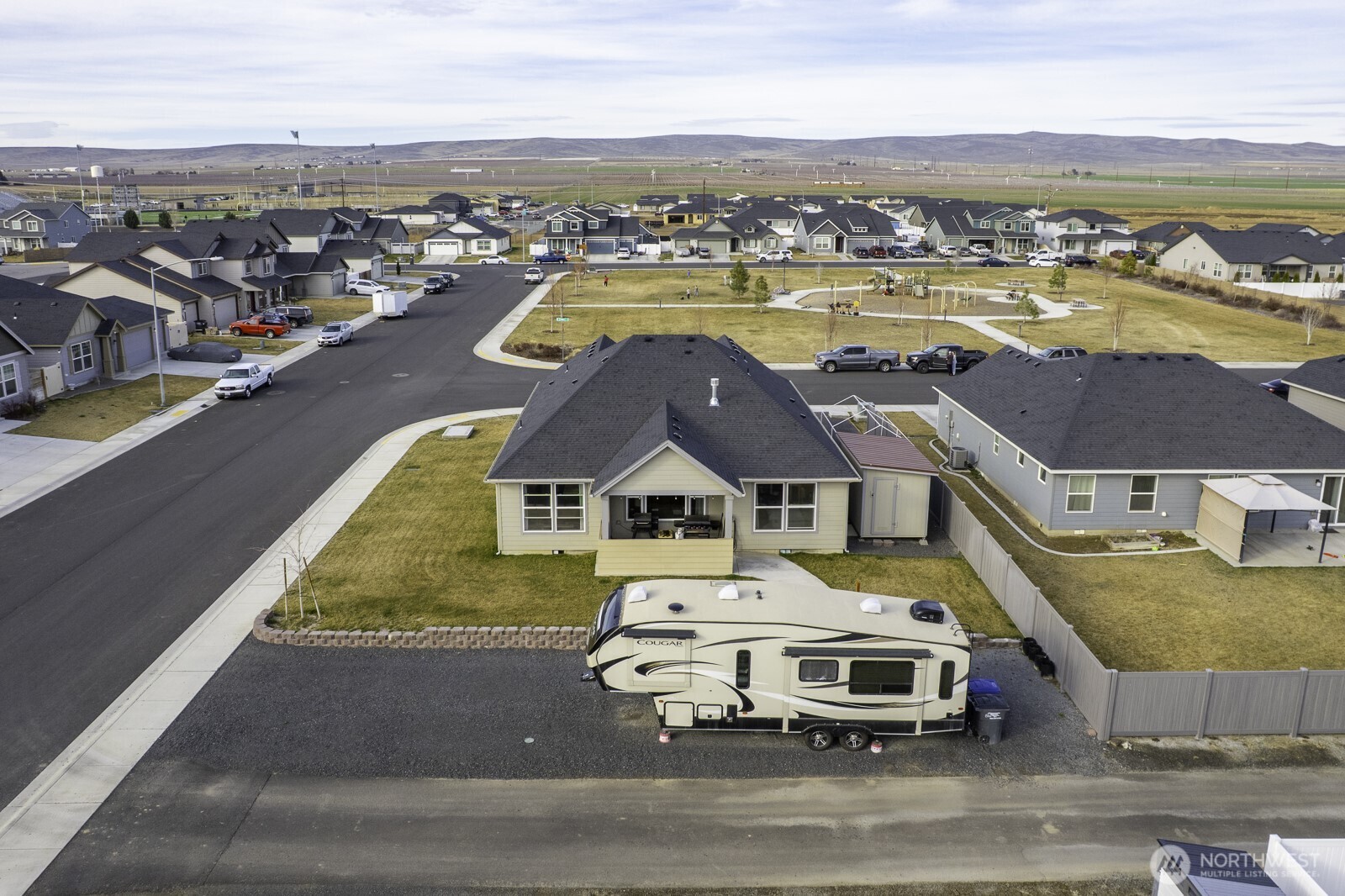 702 K St NE , Quincy, WA 98848