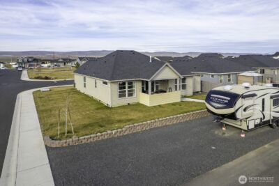 702 K St NE , Quincy, WA 98848 - Photo 7