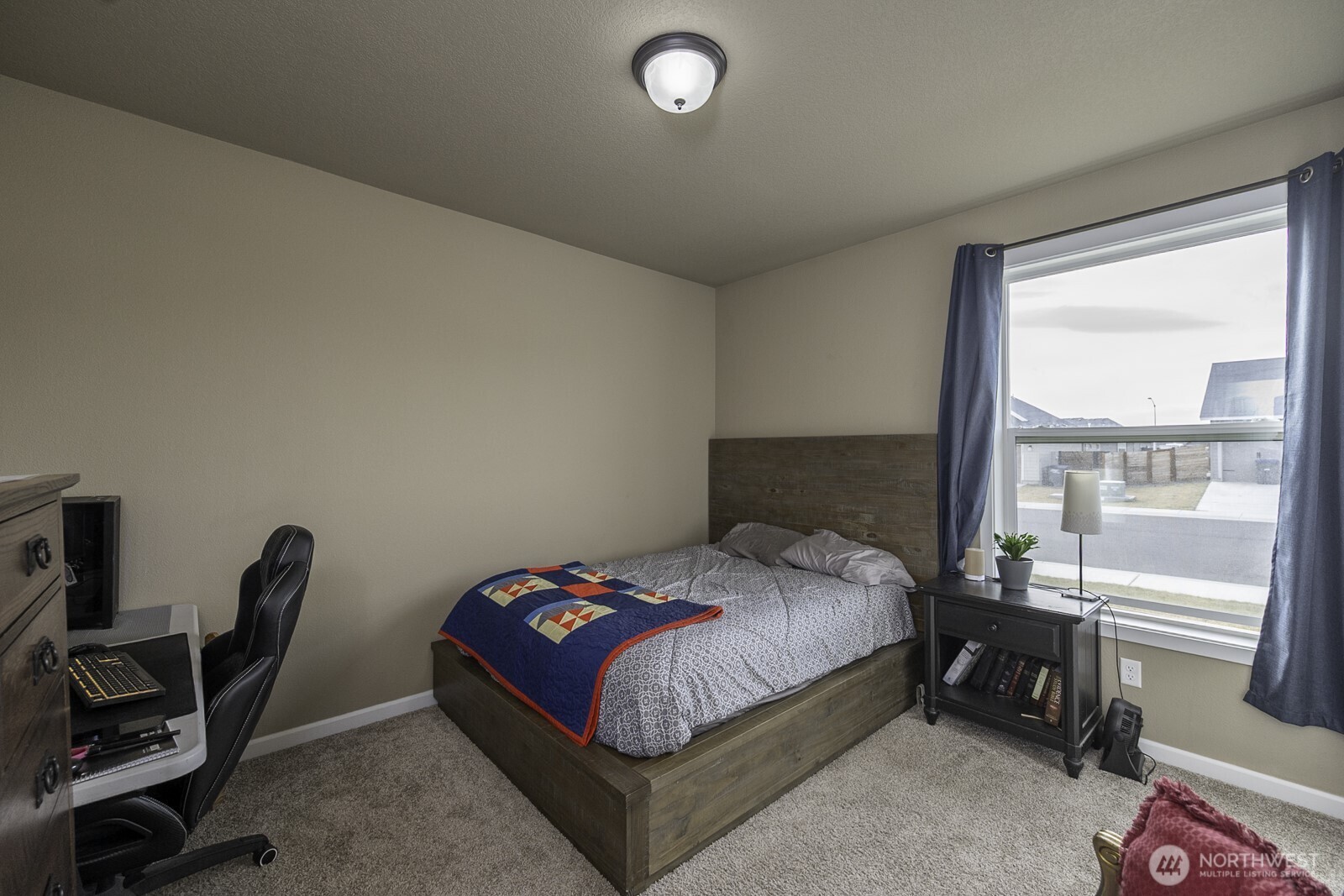702 K St NE , Quincy, WA 98848