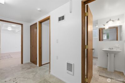 12808 SE 158th St , Renton, WA 98058 - Photo 24