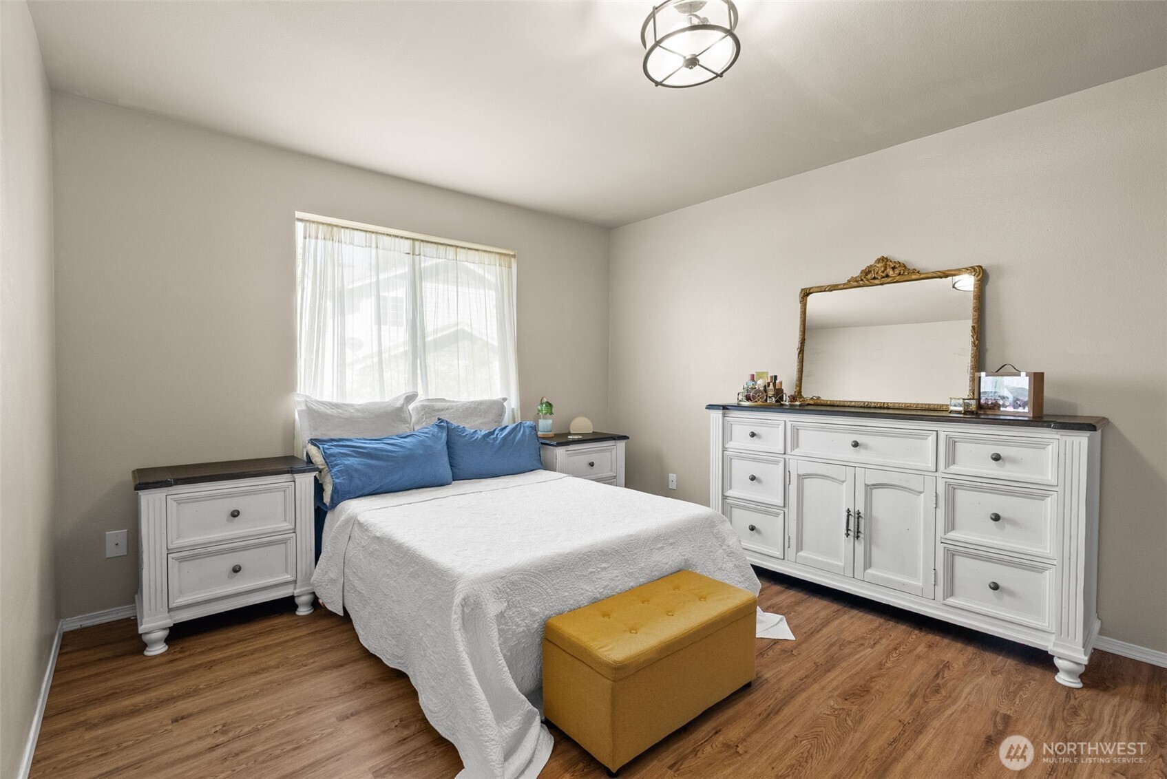 648 Rivenhurst Street , Bremerton, WA 98310