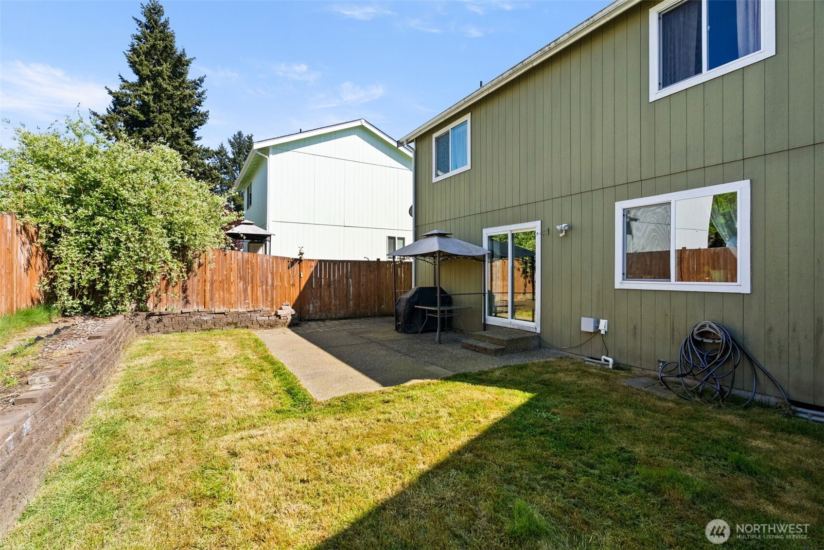 648 Rivenhurst Street , Bremerton, WA 98310