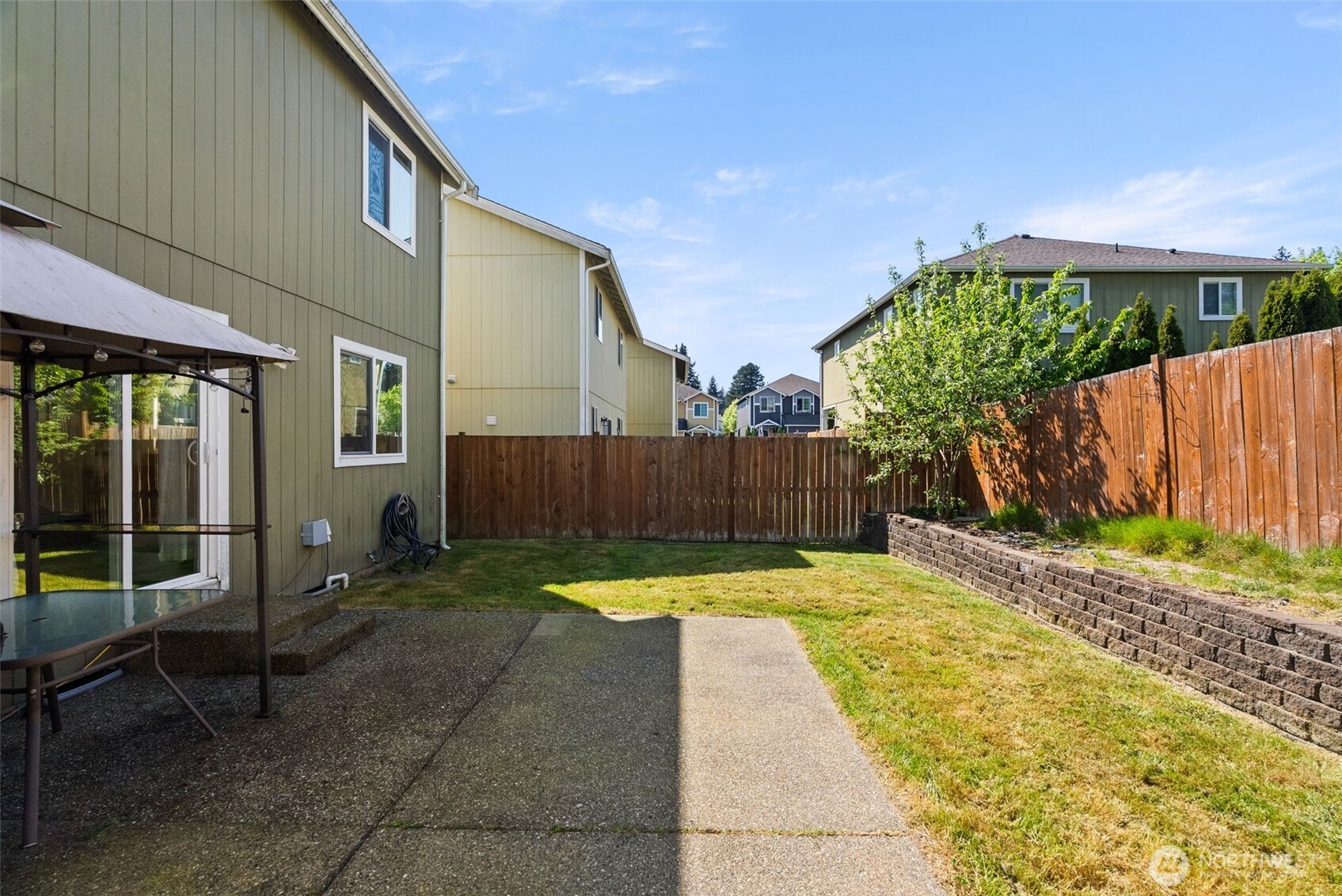 648 Rivenhurst Street , Bremerton, WA 98310