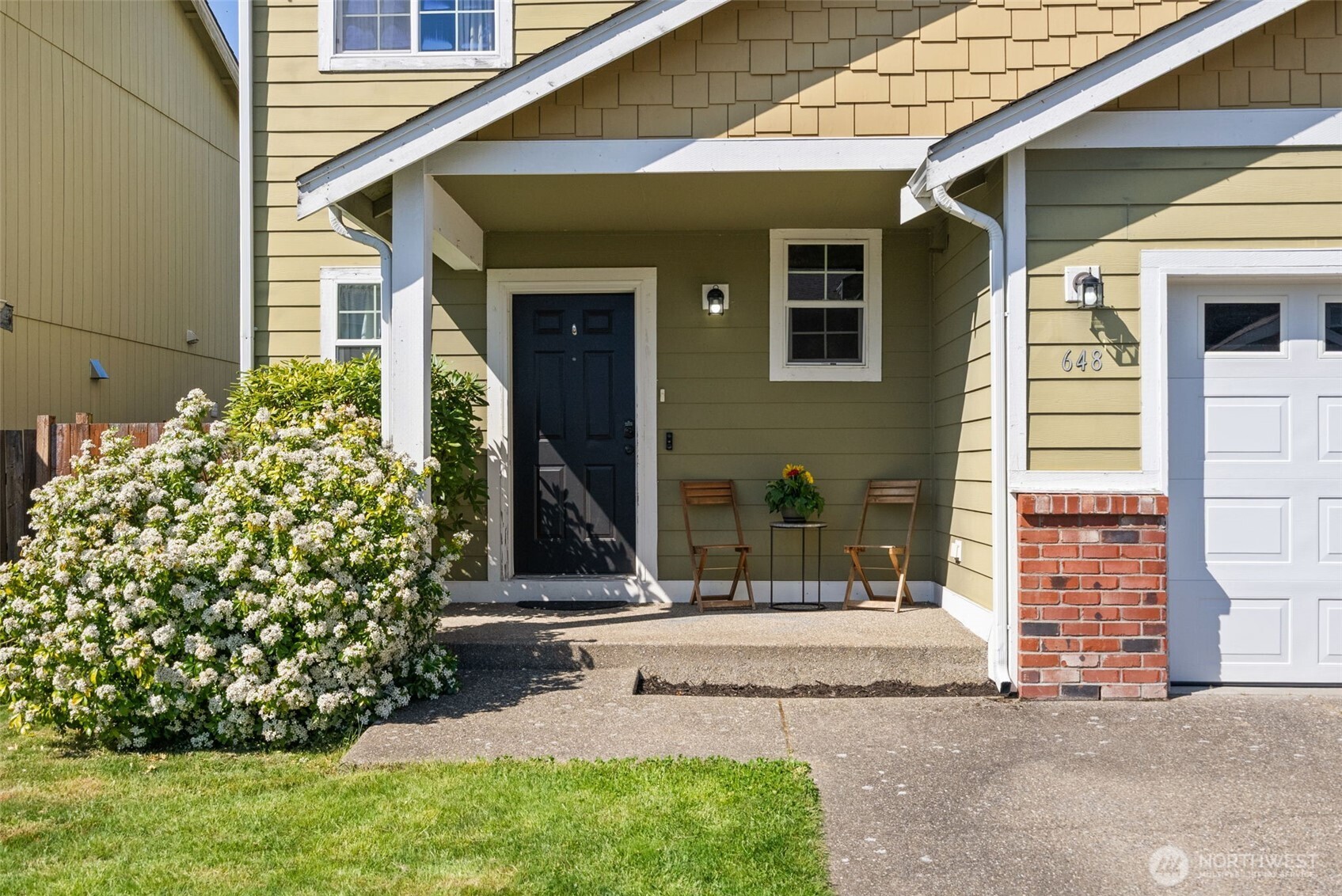 648 Rivenhurst Street , Bremerton, WA 98310