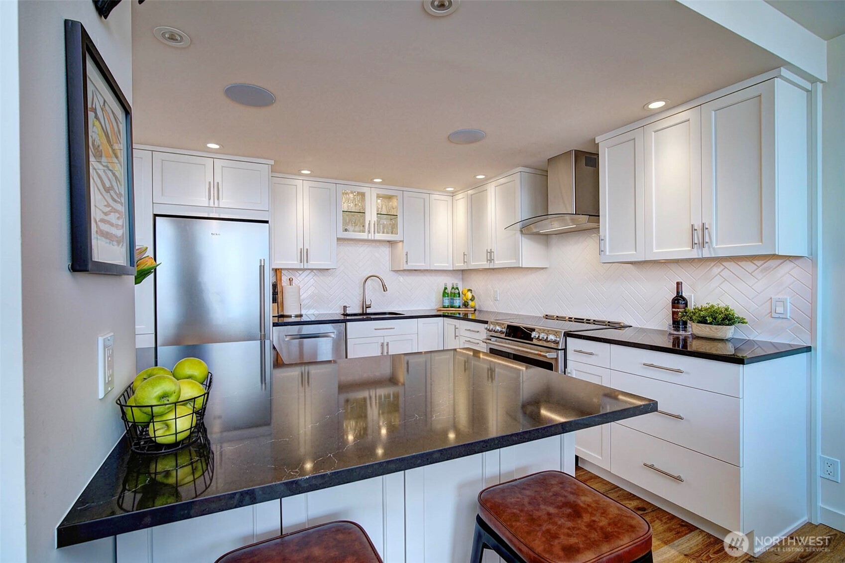 6535 Seaview Avenue NW #505B, Seattle, WA 98117