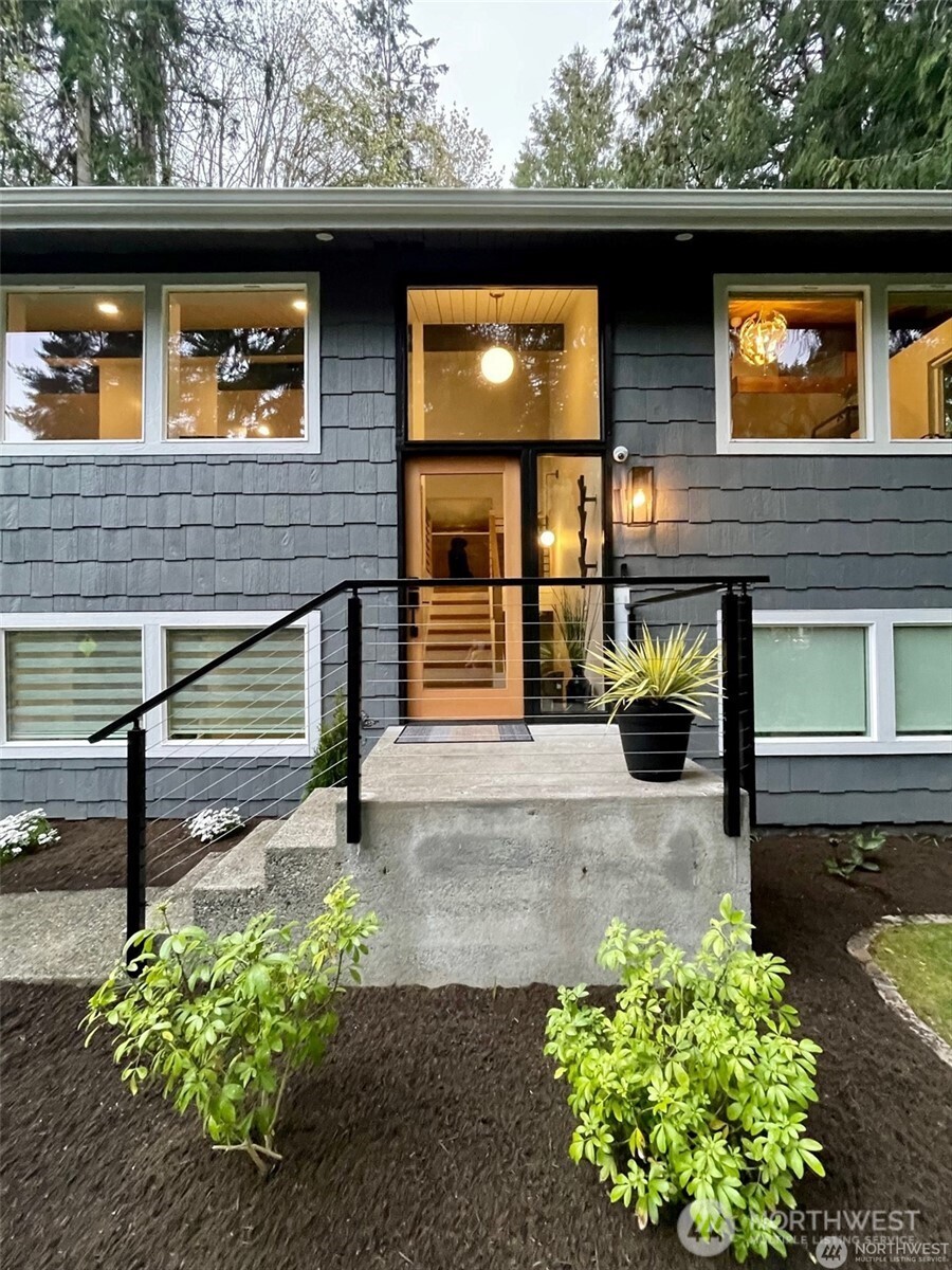 20231 37th Avenue NE, Lake Forest Park, WA 98155