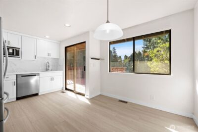 917 N 100th Street , Seattle, WA 98133 - Photo 11