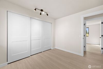 917 N 100th Street , Seattle, WA 98133 - Photo 25