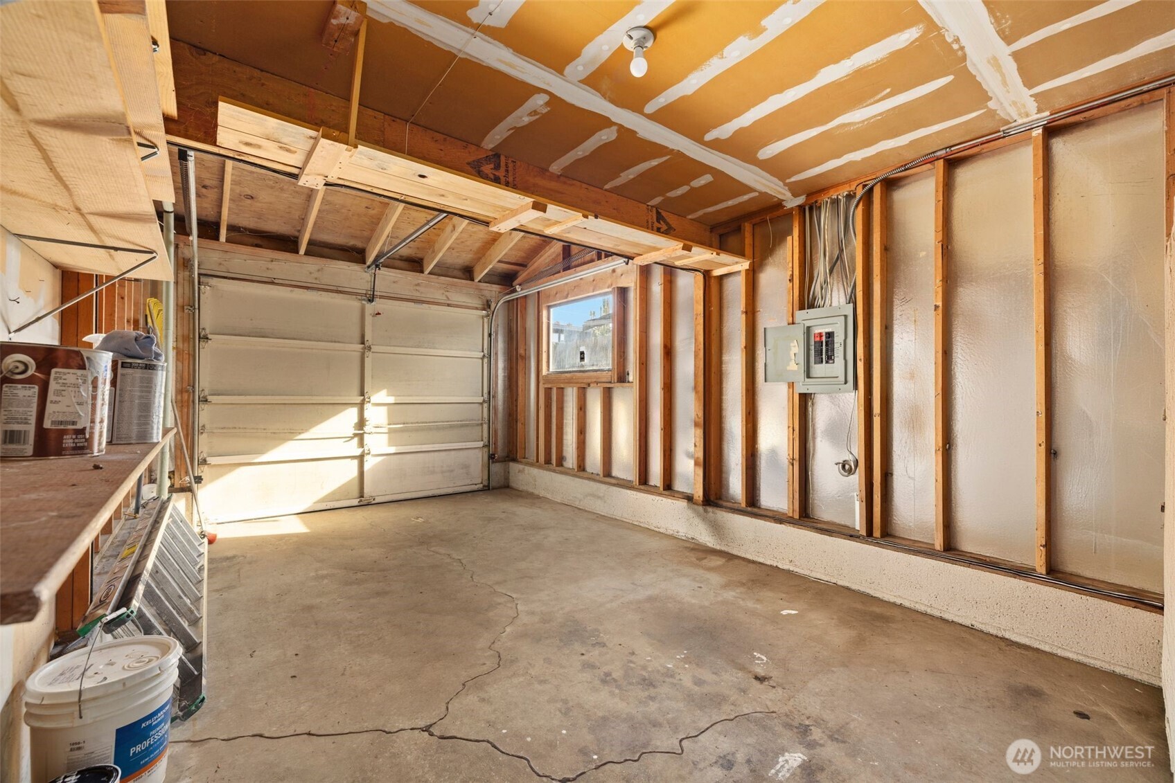 917 N 100th Street , Seattle, WA 98133