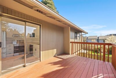 917 N 100th Street , Seattle, WA 98133 - Photo 31