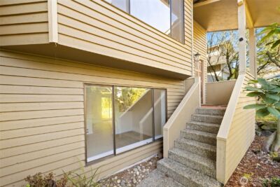 917 N 100th Street , Seattle, WA 98133 - Photo 4