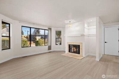 917 N 100th Street , Seattle, WA 98133 - Photo 8