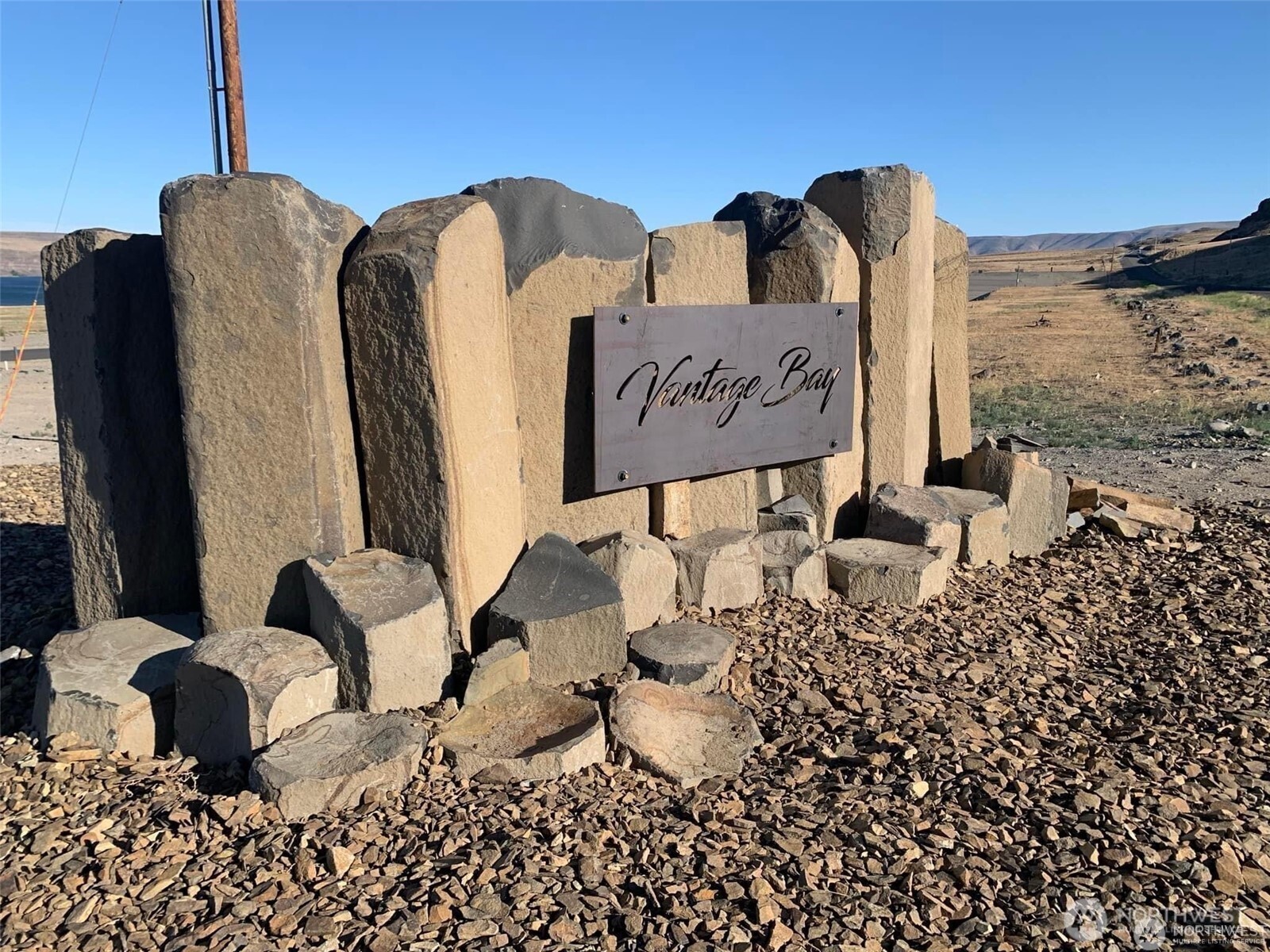 630 Vantage Bay Loop #98950, Ellensburg, WA 98926
