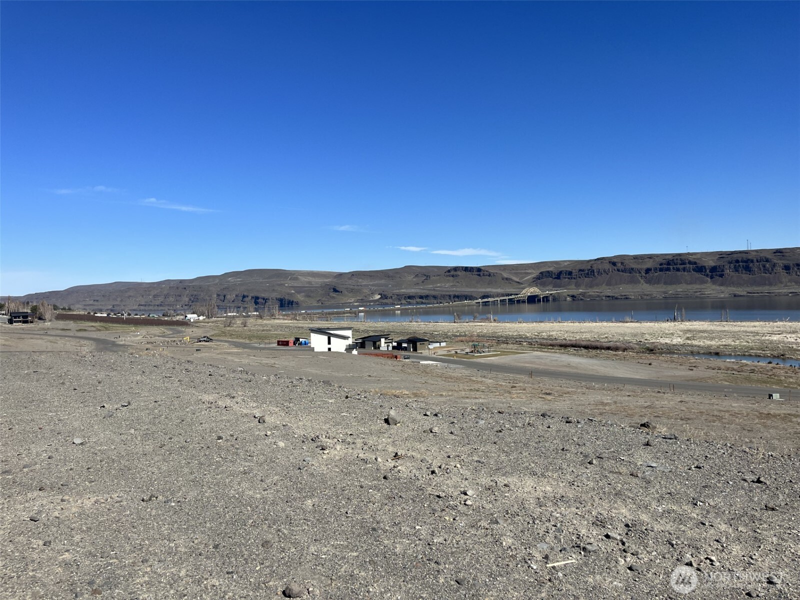 630 Vantage Bay Loop #98950, Ellensburg, WA 98926