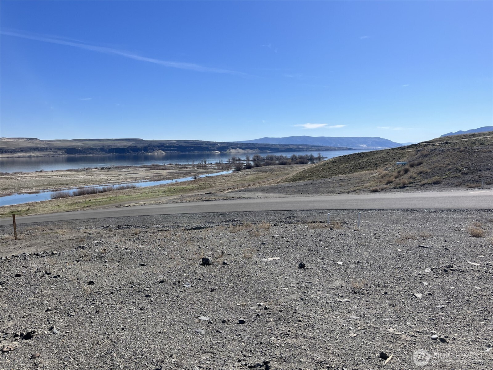 630 Vantage Bay Loop #98950, Ellensburg, WA 98926