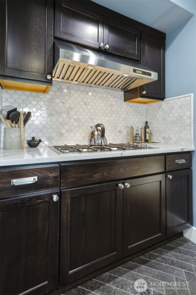 4830 S Orcas Street , Seattle, WA 98118 - Photo 11