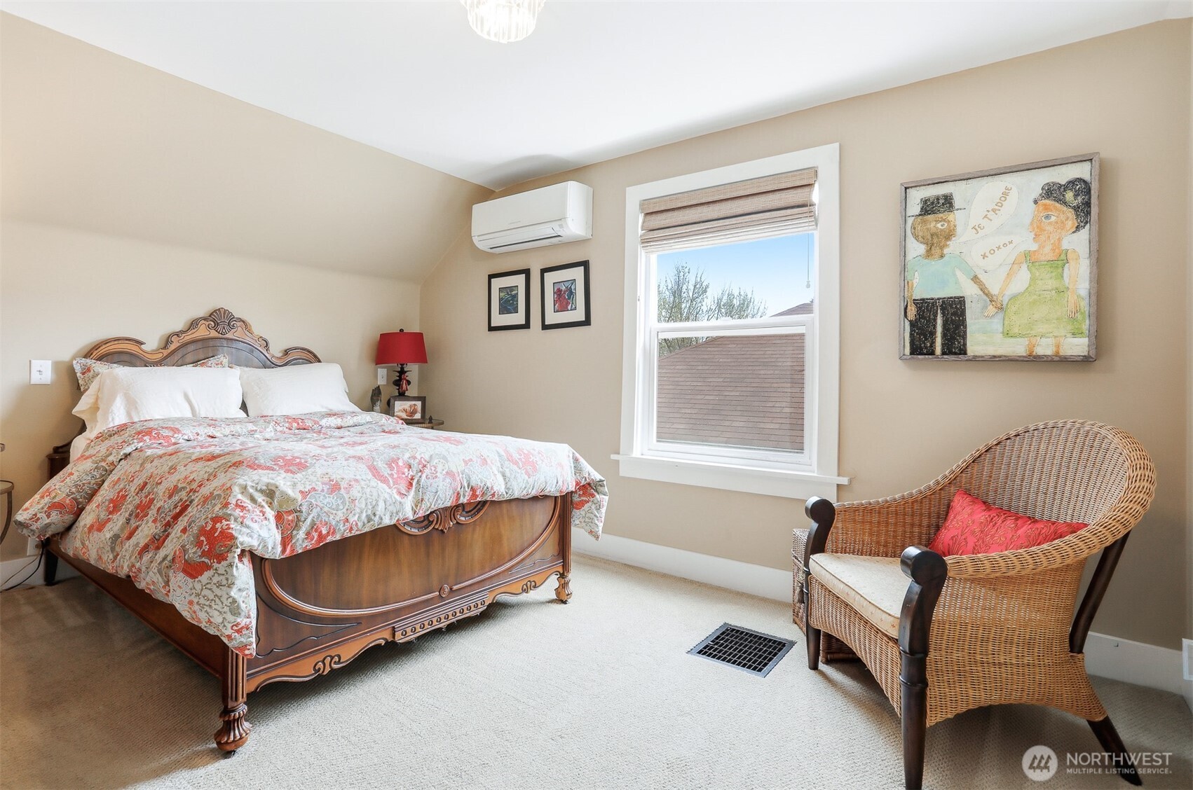 4830 S Orcas Street , Seattle, WA 98118