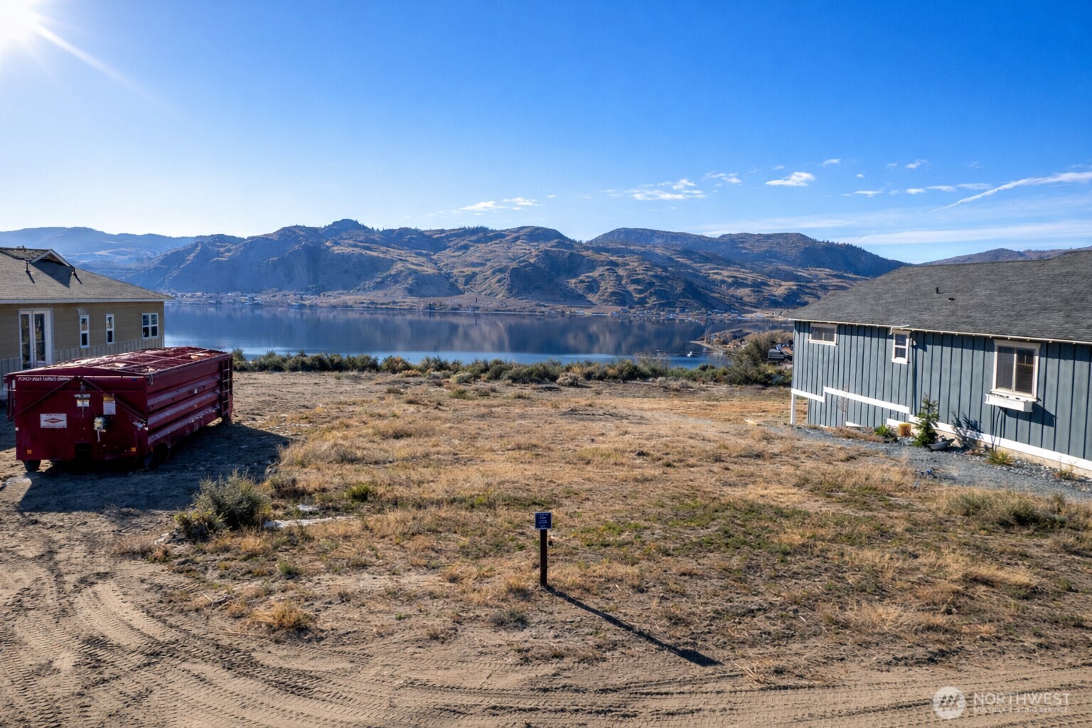206 Village Way , Oroville, WA 98844