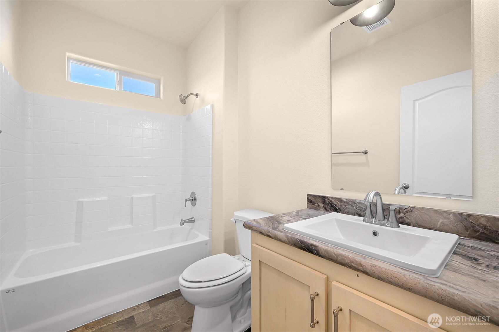 1120 S 25th Street #98, Mount Vernon, WA 98274