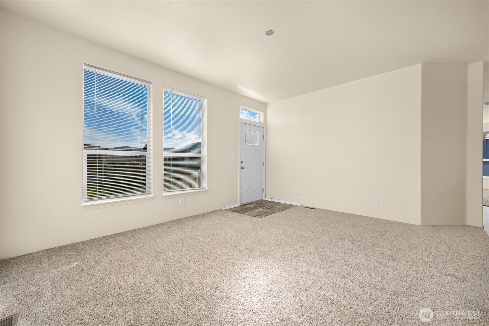1120 S 25th Street #99, Mount Vernon, WA 98274