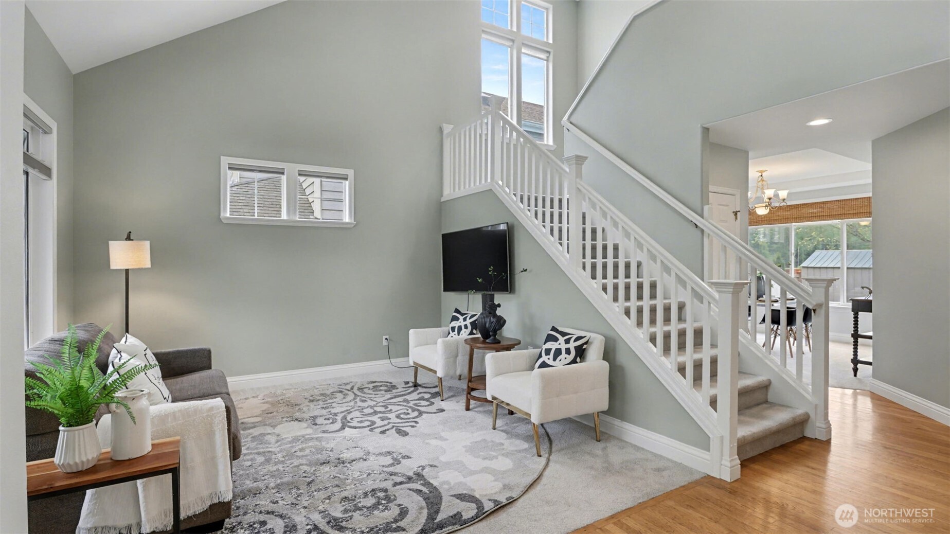 18637 172nd Place SE, Renton, WA 98058