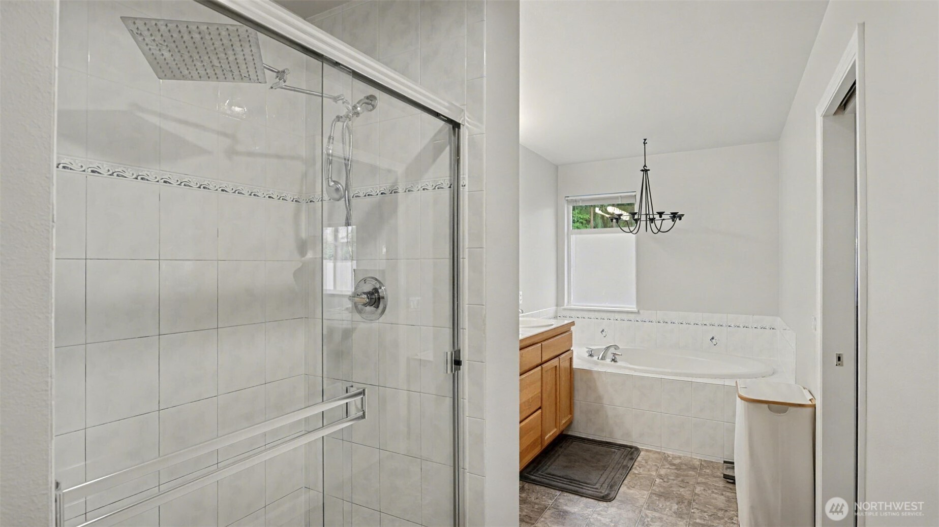 18637 172nd Place SE, Renton, WA 98058