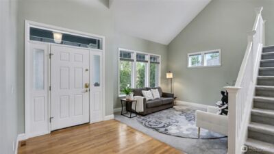 18637 172nd Place SE, Renton, WA 98058 - Photo 4