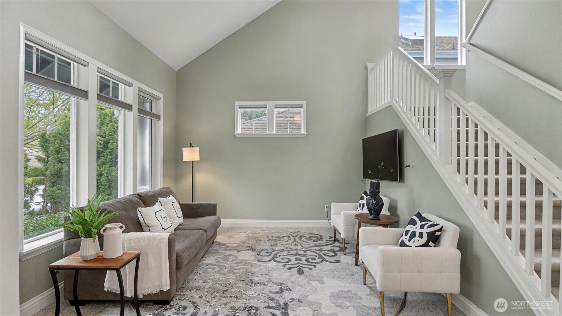 18637 172nd Place SE, Renton, WA 98058
