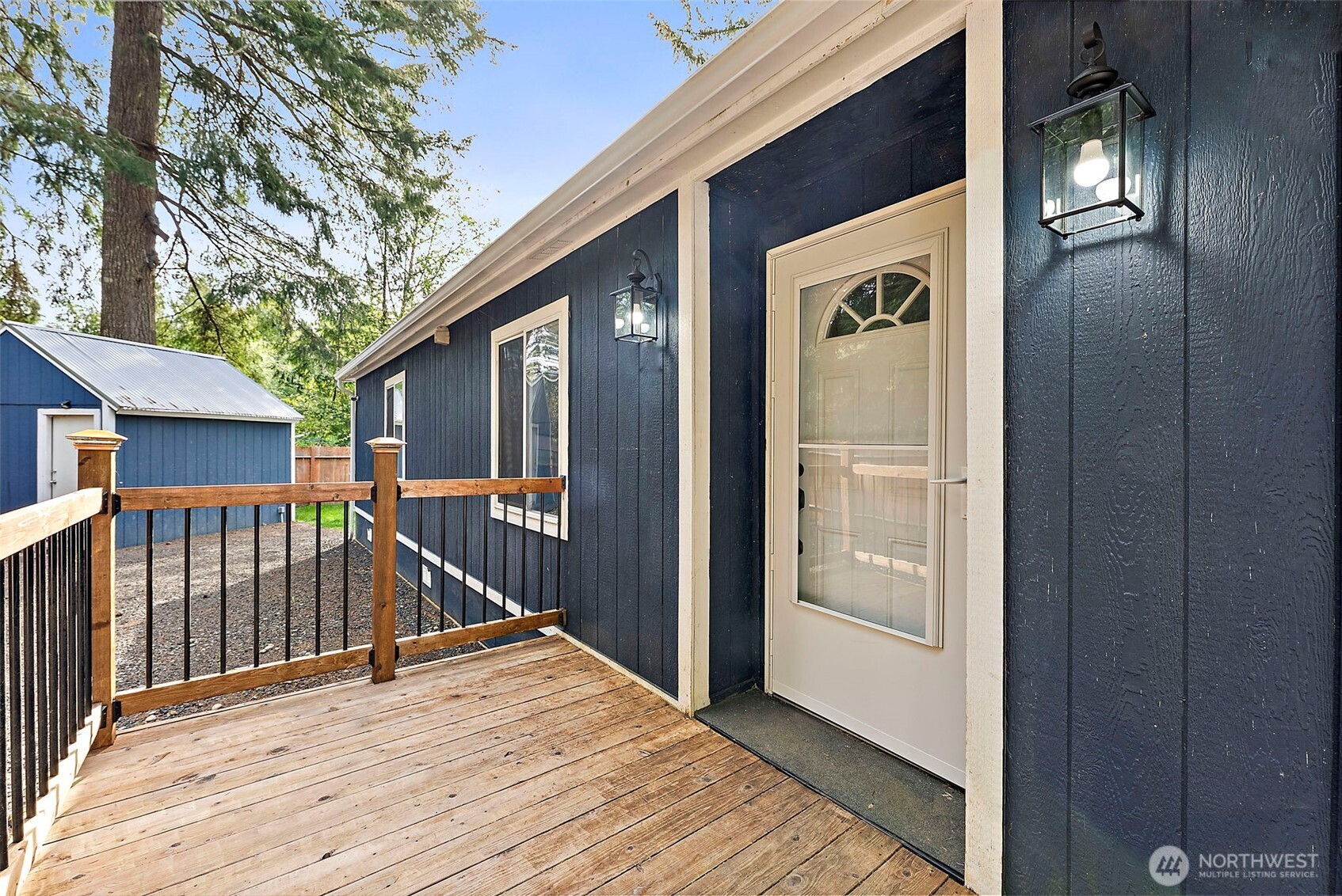 52 W Hamma Hamma Drive , Elma, WA 98541