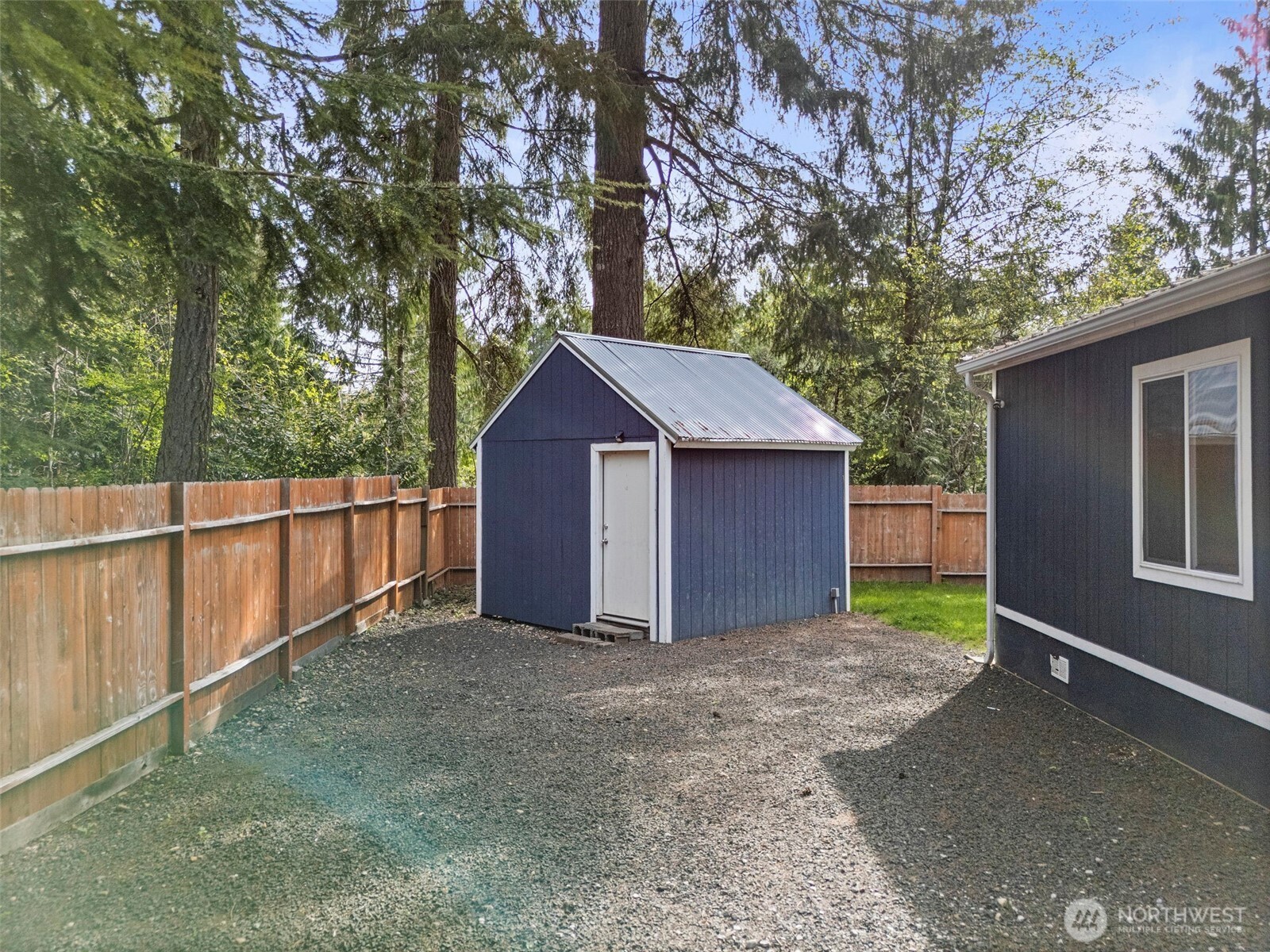 52 W Hamma Hamma Drive , Elma, WA 98541