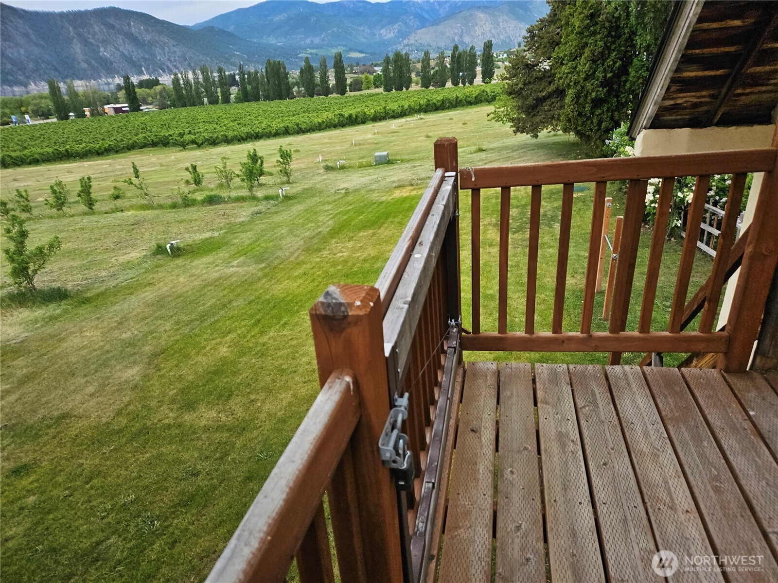 1555 Swartout Road , Manson, WA 98831