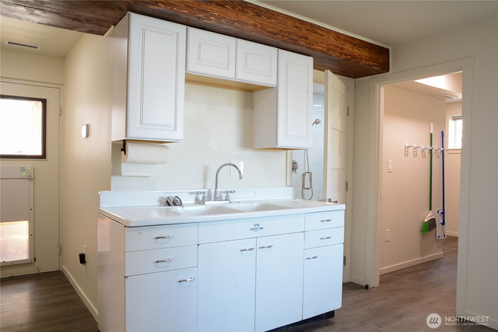 710 E 2nd Avenue , Odessa, WA 99159