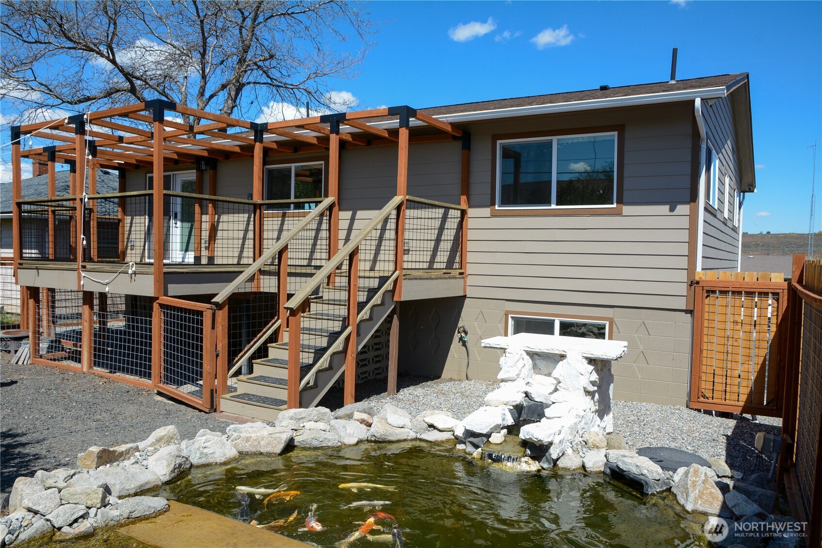 710 E 2nd Avenue , Odessa, WA 99159