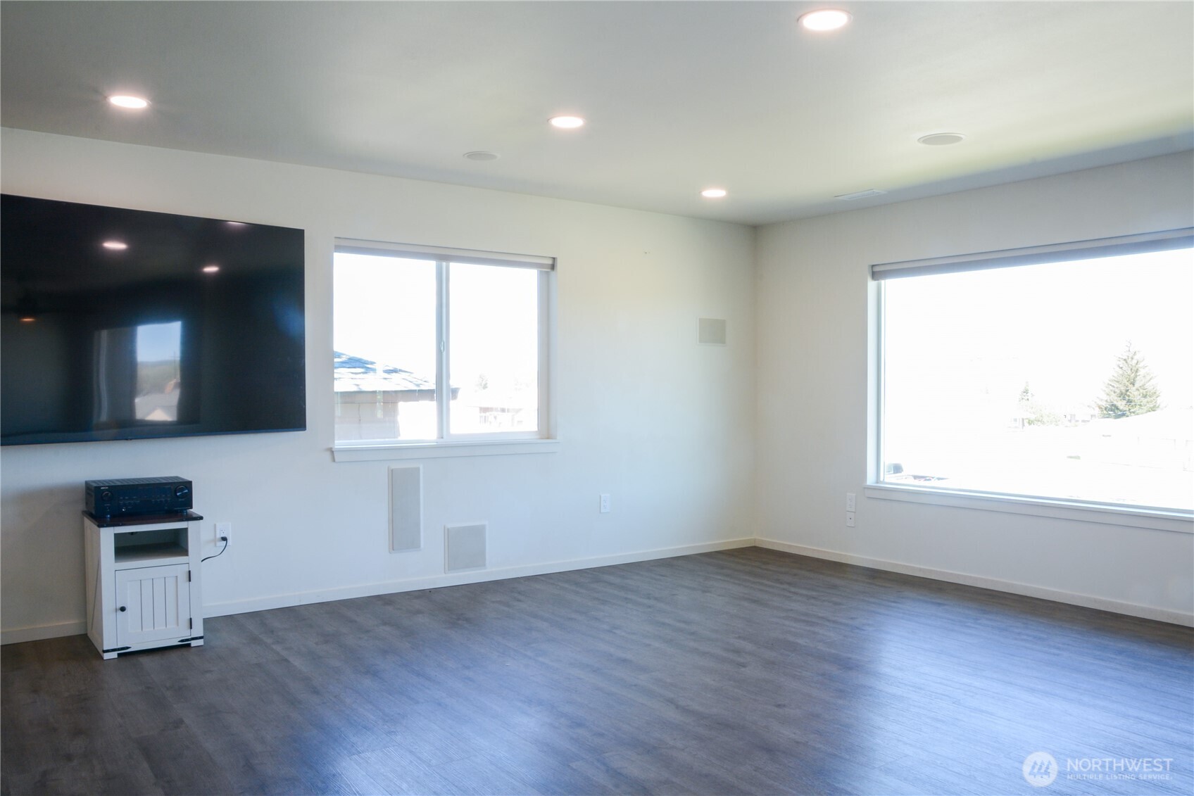 710 E 2nd Avenue , Odessa, WA 99159