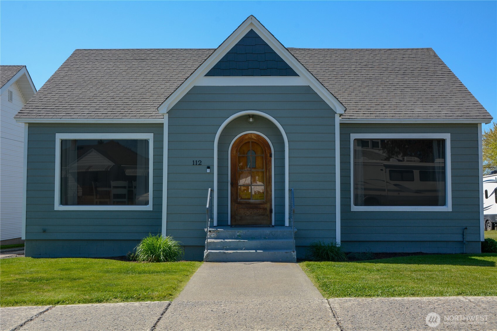 112 E 5th Street , Lind, WA 99341