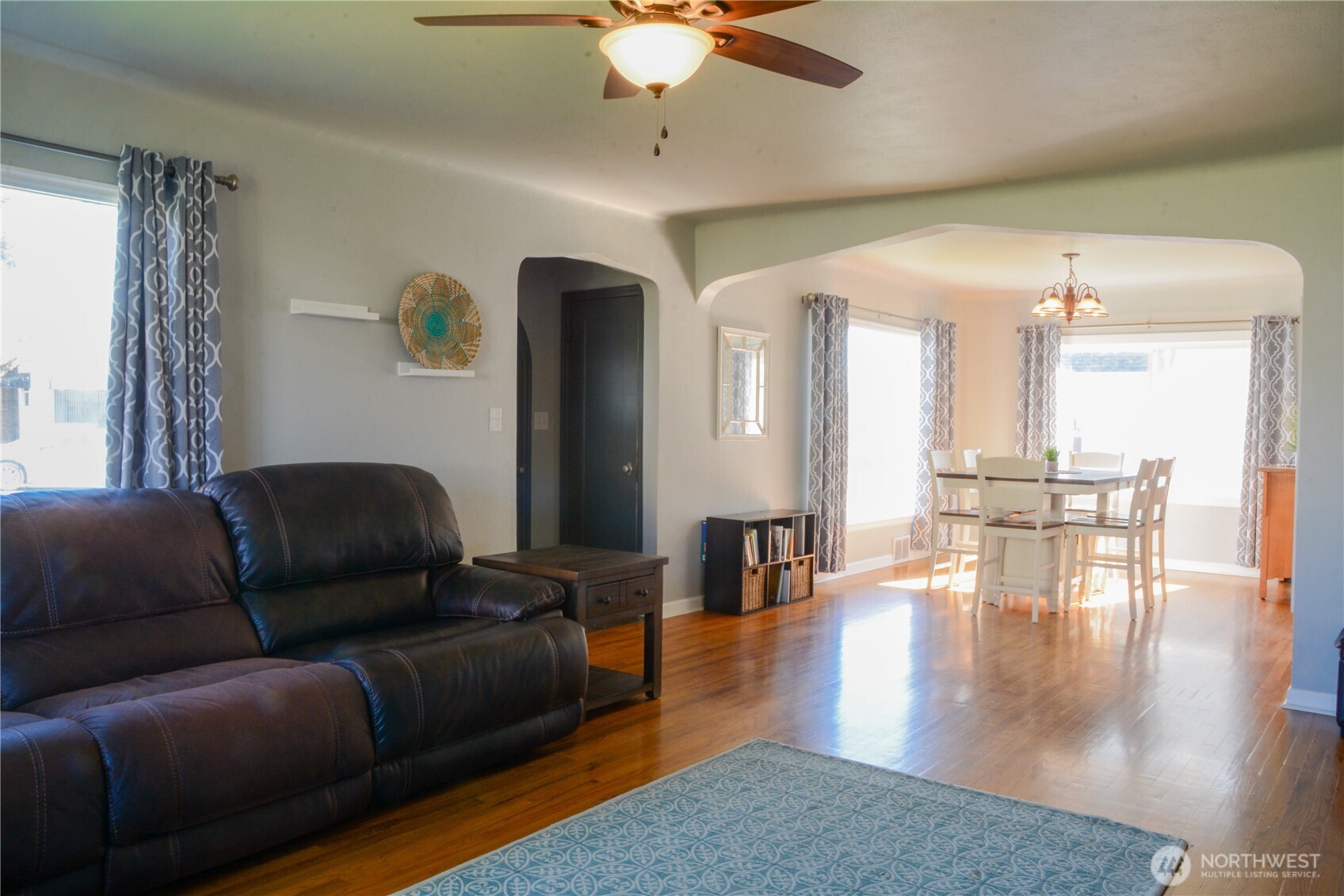 112 E 5th Street , Lind, WA 99341