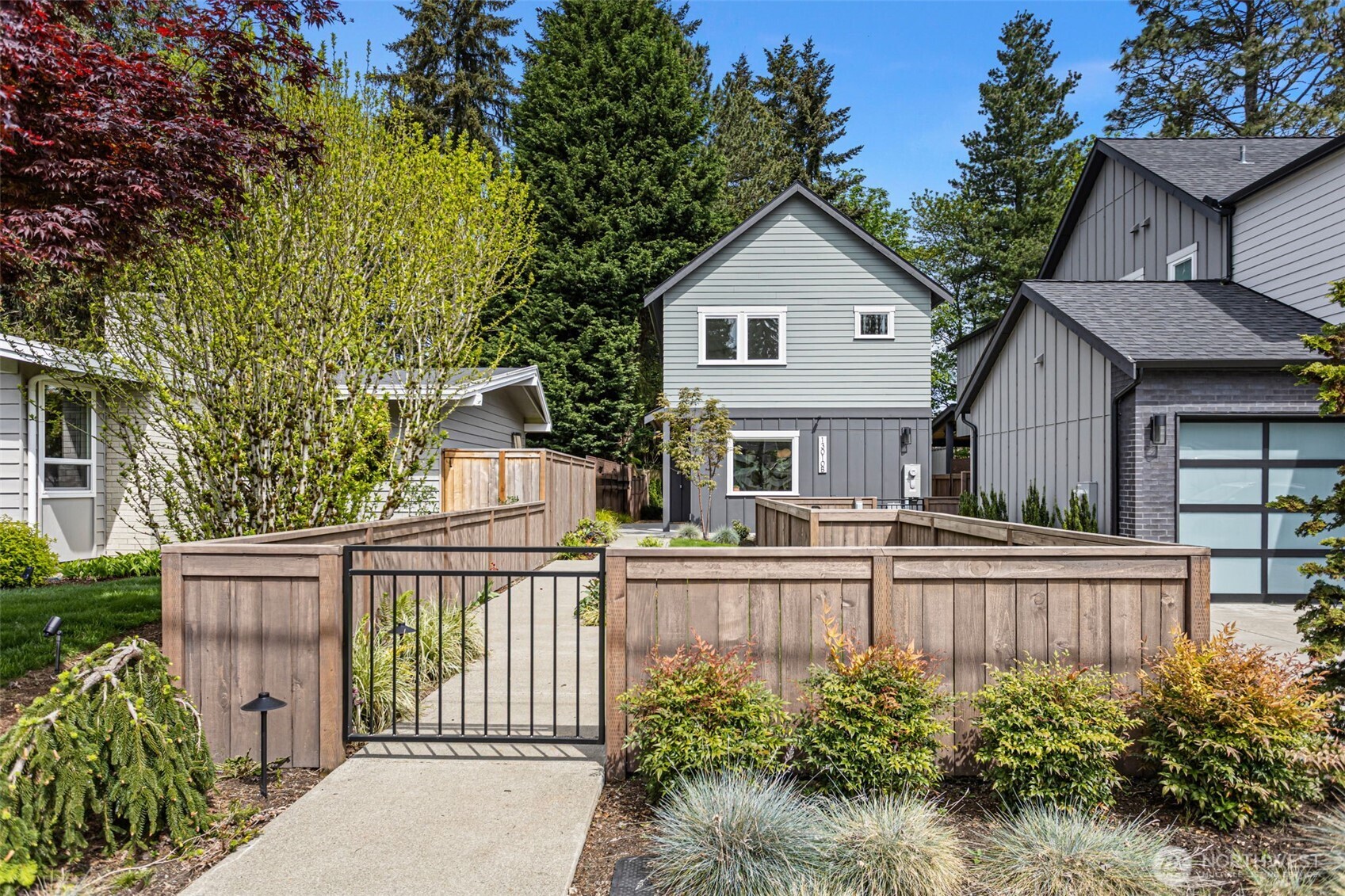 13010 NE 113th Street #2, Kirkland, WA 98033