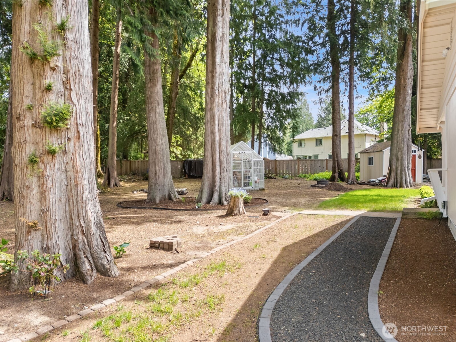 4930 Glendale Court SE, Olympia, WA 98501