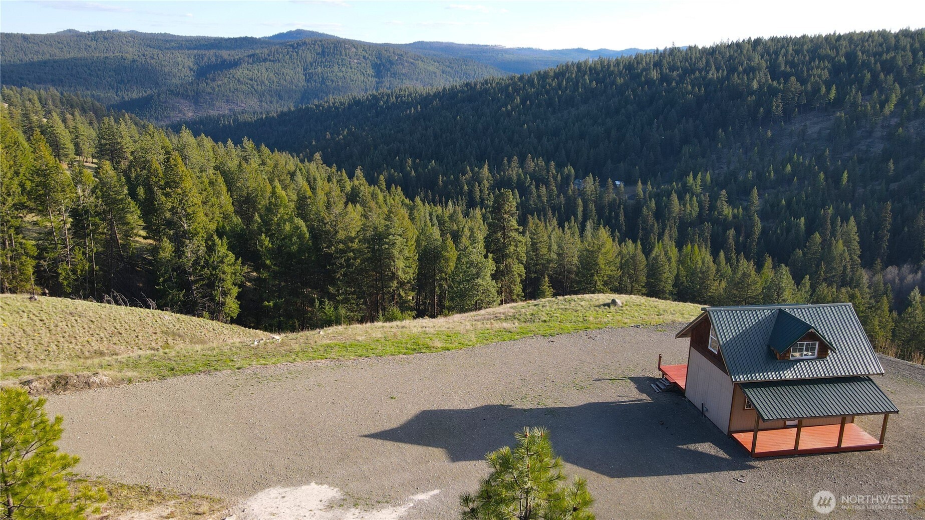 24 Greer Road , Oroville, WA 98859