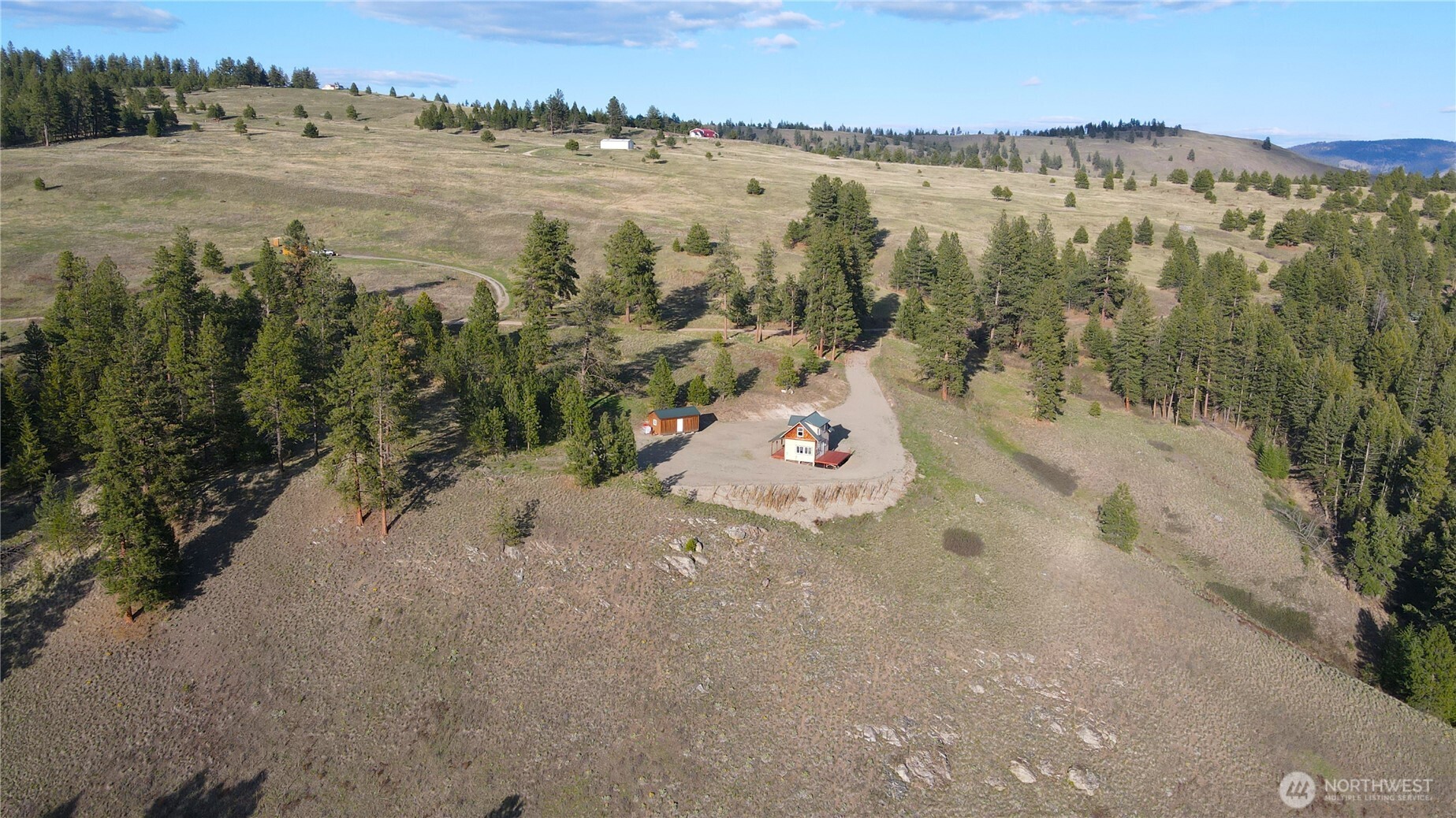 24 Greer Road , Oroville, WA 98859