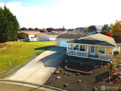 747 W Heritage Loop , Sequim, WA 98382 - Photo 3