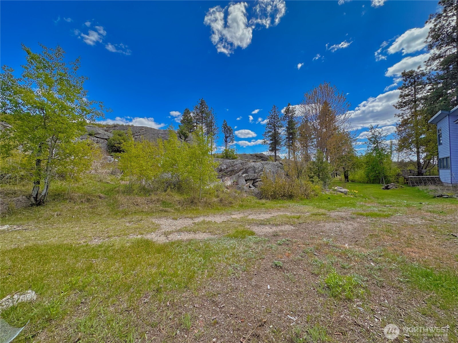 197 Cameron Lake Loop Road , Okanogan, WA 98840