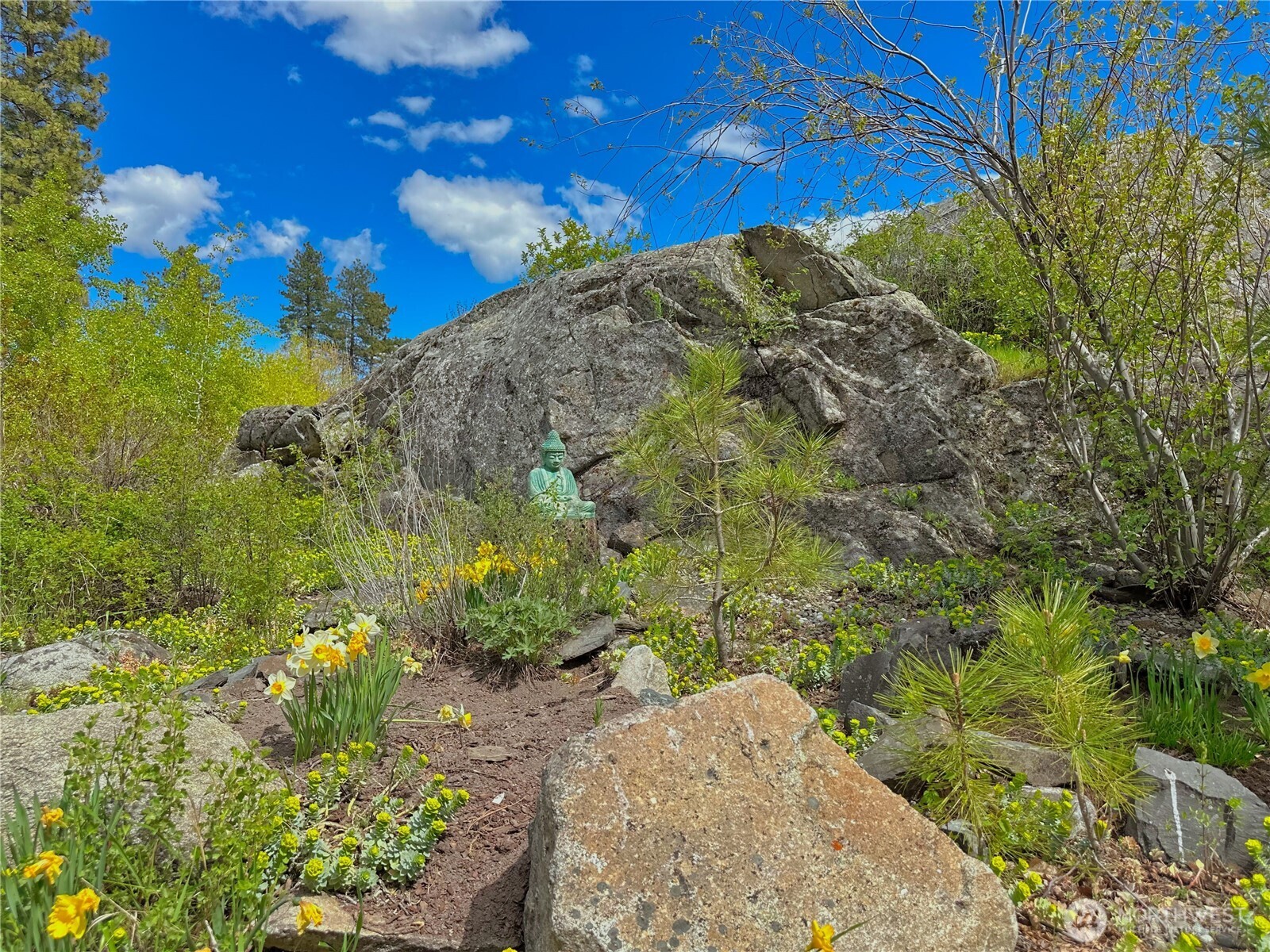 197 Cameron Lake Loop Road , Okanogan, WA 98840