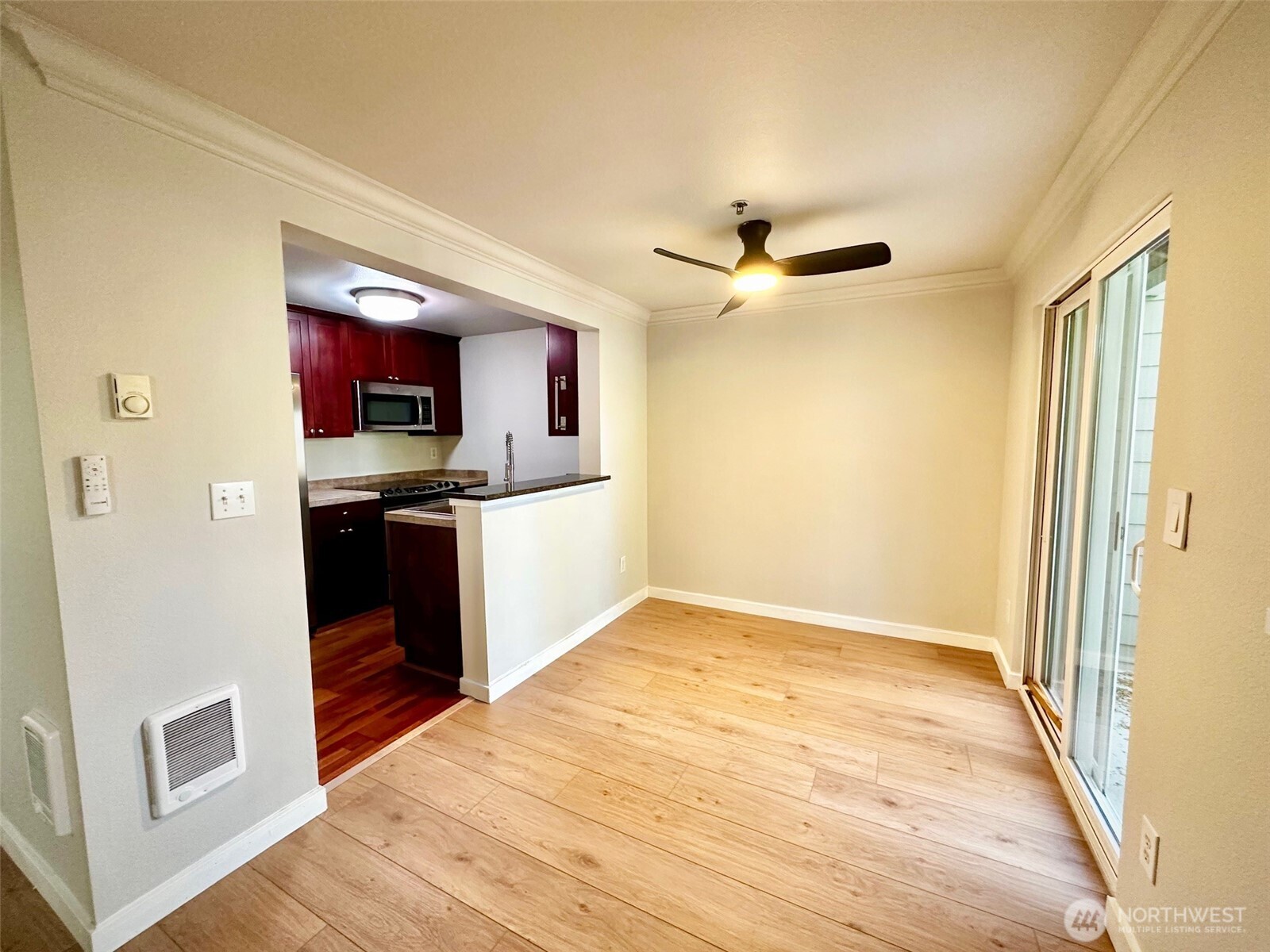 1808 S 284th Lane #E203, Federal Way, WA 98003