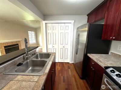 1808 S 284th Lane #E203, Federal Way, WA 98003 - Photo 6