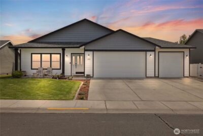 822 Willow Ave NE, Quincy, WA 98848 - Photo 1