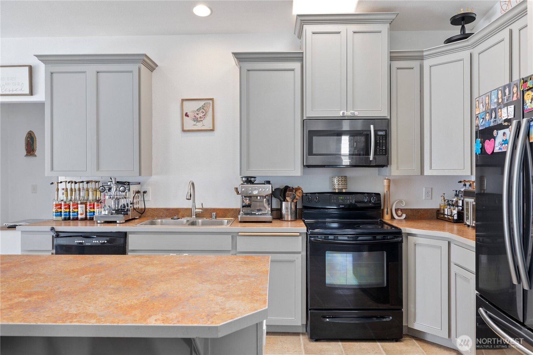 822 Willow Ave NE, Quincy, WA 98848