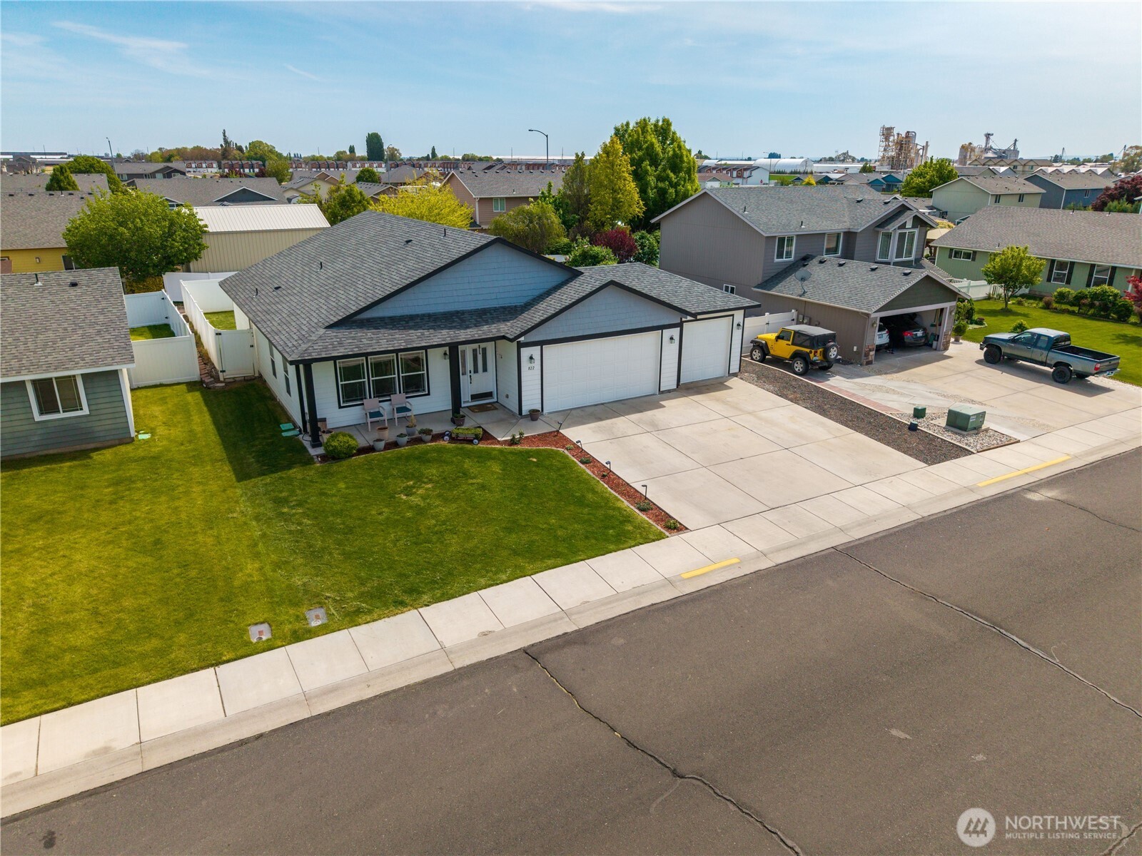 822 Willow Ave NE, Quincy, WA 98848